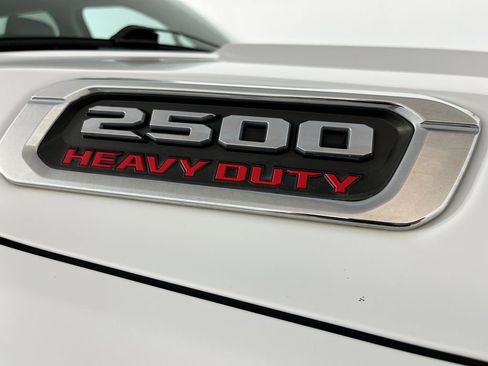 Used 2019 RAM 2500 Tradesman w/ Chrome Appearance Group AWD/4WD image 38