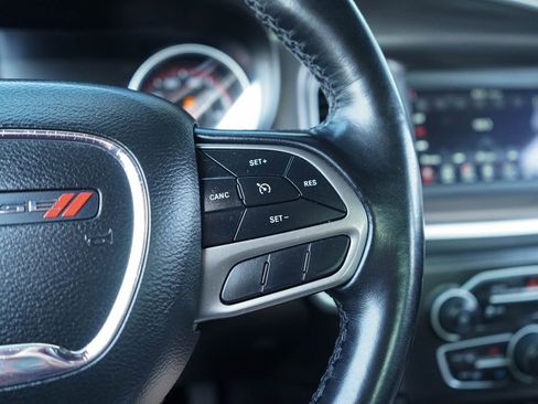 Used 2022 Dodge Charger SXT w/ Leather Interior Group image 27