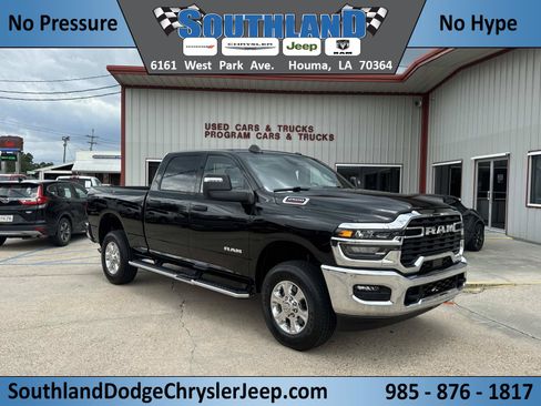 Used 2026 RAM 2500 Big Horn AWD/4WD image 1