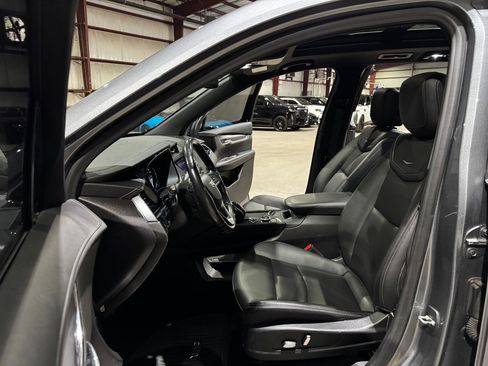 Used 2022 Cadillac XT6 Luxury image 13