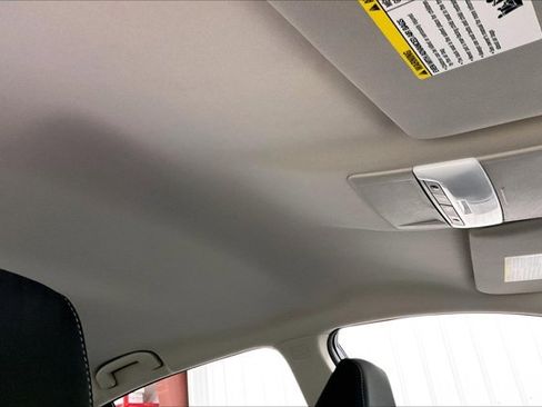 Used 2025 Nissan Altima 2.5 SV image 22