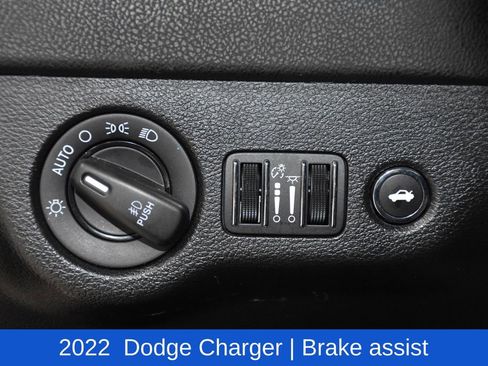 Used 2022 Dodge Charger SXT image 9