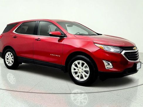 Used 2019 Chevrolet Equinox LT FWD image 3
