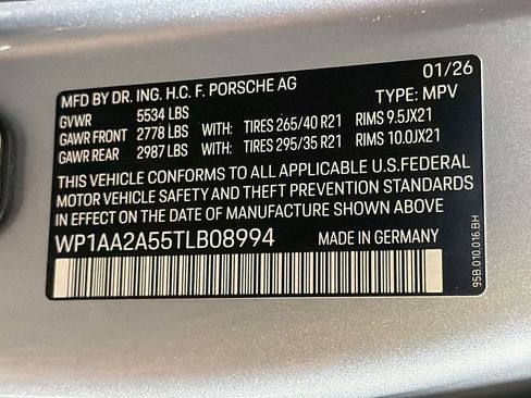 Certified 2026 Porsche Macan Turbo AWD/4WD image 43