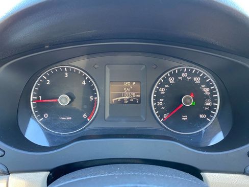 Used 2013 Volkswagen Jetta TDI image 14