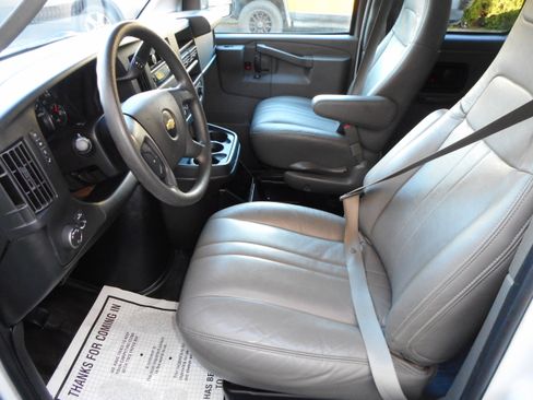 Used 2017 Chevrolet Express 2500 LS image 13