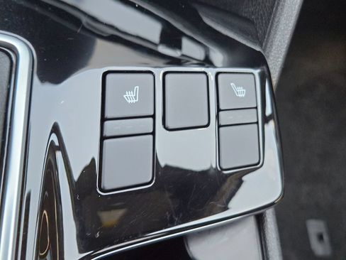 Certified 2025 Kia Sportage X-Line AWD/4WD image 30