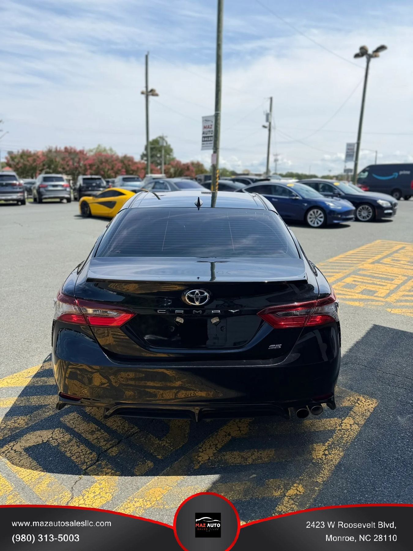 Used 2023 Toyota Camry SE FWD image 5