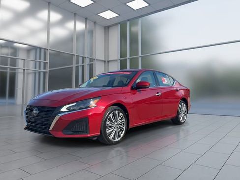 Certified 2024 Nissan Altima 2.5 SL image 4