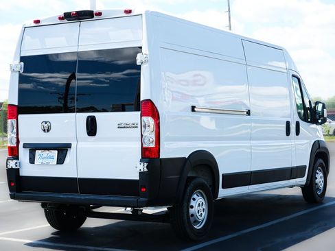 Used 2023 RAM ProMaster 2500 FWD image 6