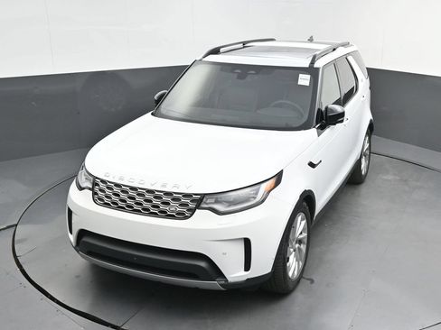 New 2026 Land Rover Discovery S AWD/4WD image 38