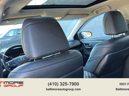 Used 2013 Toyota Avalon XLE Touring image 31