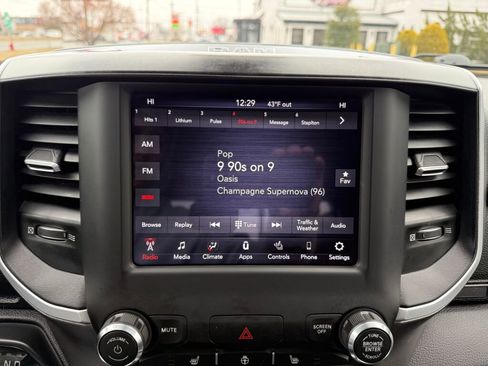 Used 2020 RAM 1500 Big Horn image 15