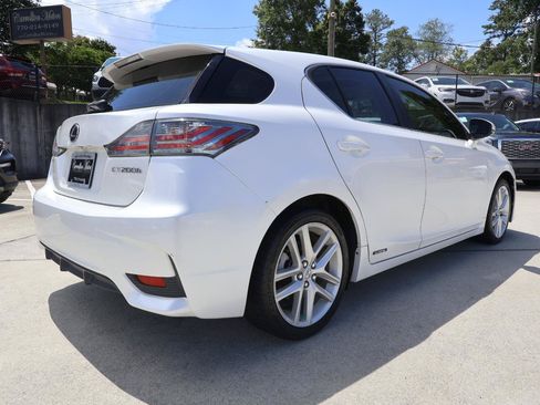 Used 2016 Lexus CT 200h w/ Seat Comfort Package FWD image 7