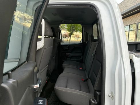 Used 2018 GMC Sierra 1500 SLE w/ SLE Value Package AWD/4WD image 13