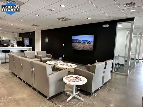 Used 2021 Ford Escape SE w/ SE Sport Appearance Package image 27