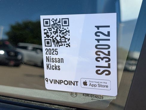 Certified 2025 Nissan Kicks S AWD/4WD image 30