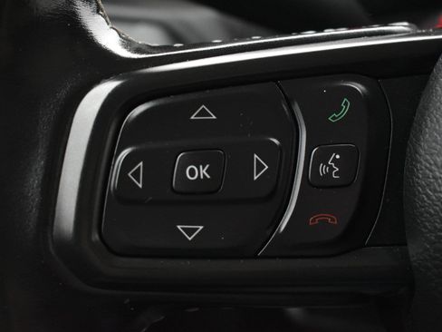 Used 2021 Jeep Gladiator Sport image 17