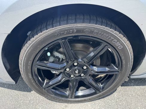 Used 2020 Ford Mustang GT w/ Black Accent Package RWD image 15