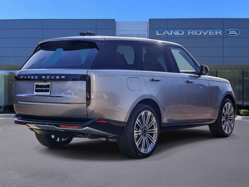 New 2026 Land Rover Range Rover SE image 4