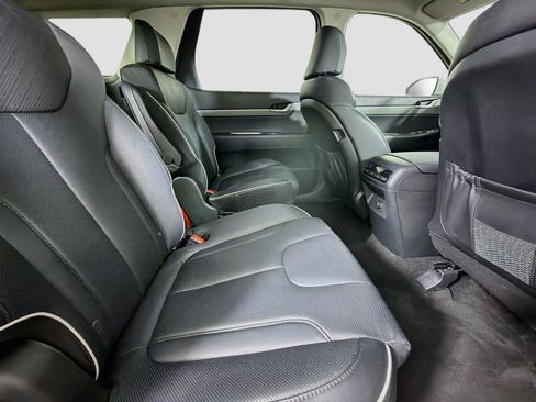 Used 2025 Hyundai Palisade SEL FWD image 32