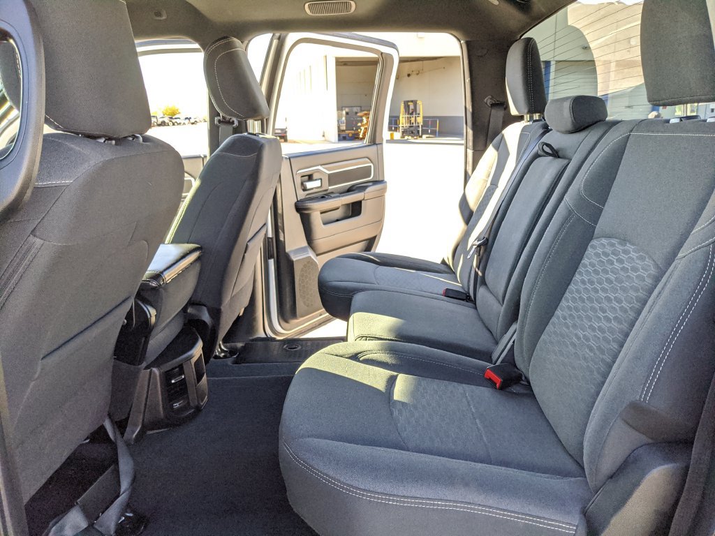 Used 2025 RAM 2500 Big Horn AWD/4WD image 15