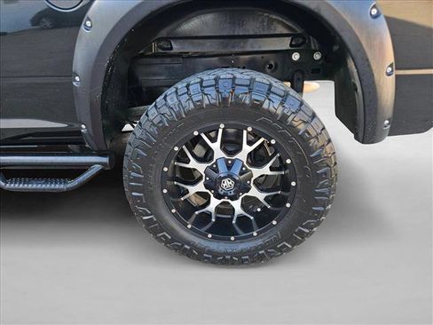 Used 2017 RAM 2500 Tradesman w/ Chrome Appearance Group image 8