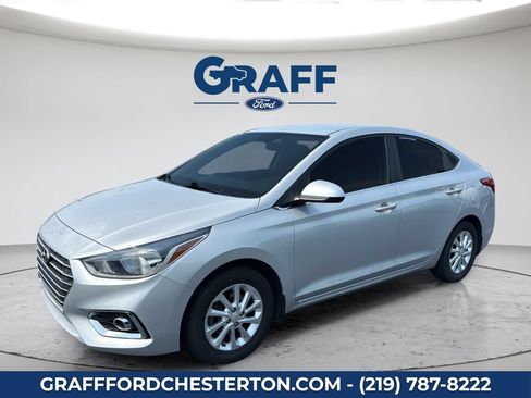 Used 2021 Hyundai Accent SEL FWD image 1