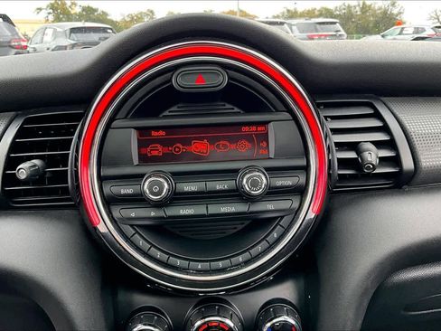 Used 2015 MINI Cooper 2-Door Hardtop image 33