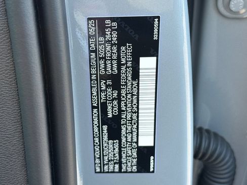 Used 2026 Volvo XC40 B5 Plus w/ Protection Package Premier AWD/4WD image 27