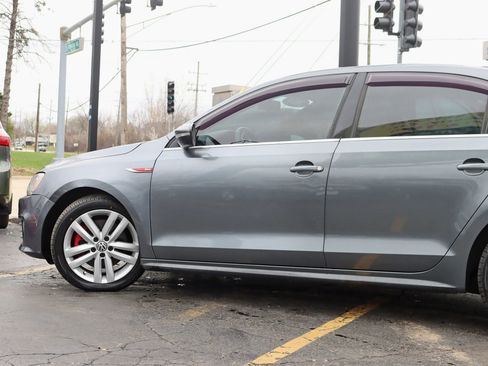 Used 2014 Volkswagen Jetta GLI FWD image 13