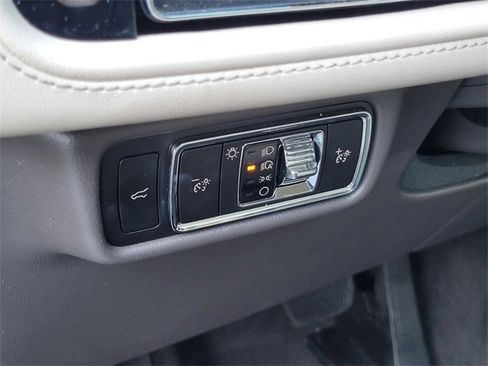 Certified 2023 Lincoln Aviator AWD w/ Premium Package image 22