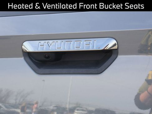 Used 2022 Hyundai Santa Cruz Limited AWD/4WD image 20