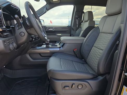 New 2026 Chevrolet Silverado 1500 ZR2 image 10