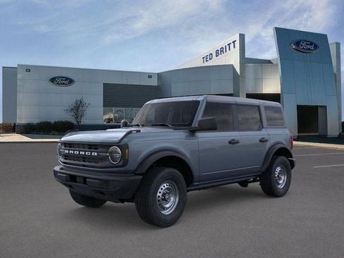 New 2025 Ford Bronco 4-Door image 2