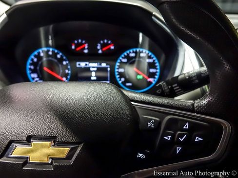 Used 2020 Chevrolet Equinox LS w/ LS Convenience Package image 18