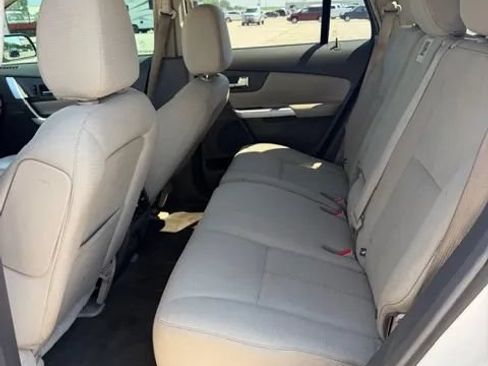 Used 2013 Ford Edge SE FWD image 10