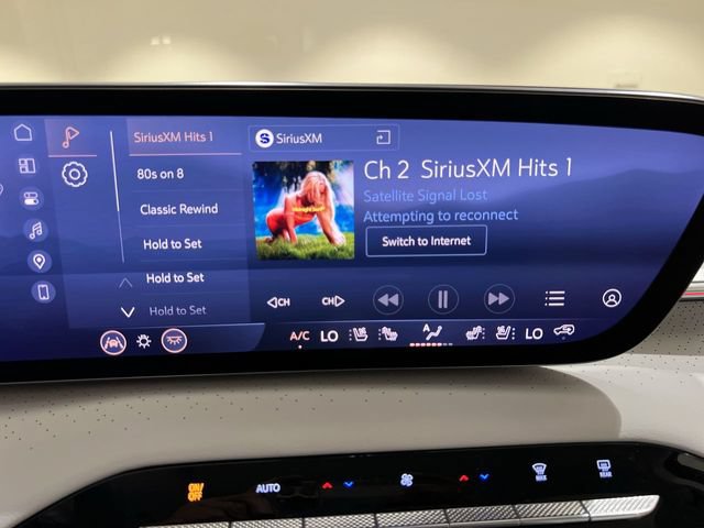 New 2027 Buick Enclave Avenir FWD image 12