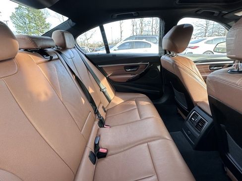 Used 2017 BMW 330i Sedan image 7