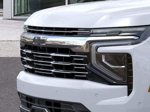 New 2026 Chevrolet Tahoe Premier w/ Sun And Tow Package AWD/4WD image 13