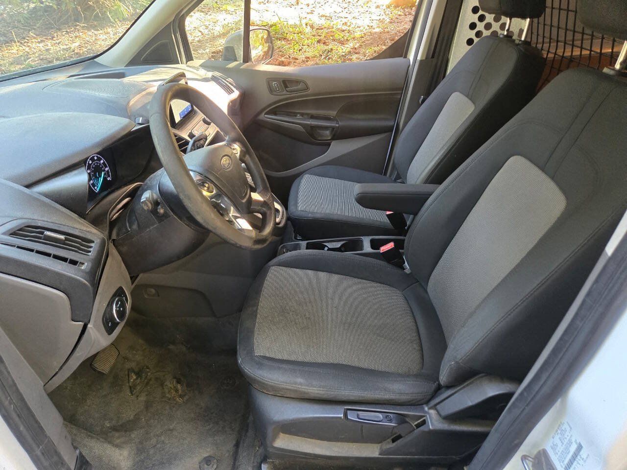 Used 2019 Ford Transit Connect XL FWD image 3