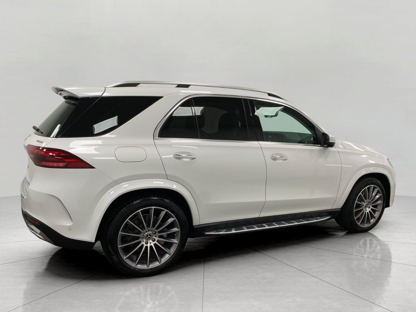 Certified 2026 Mercedes-Benz GLE 450 4MATIC image 2