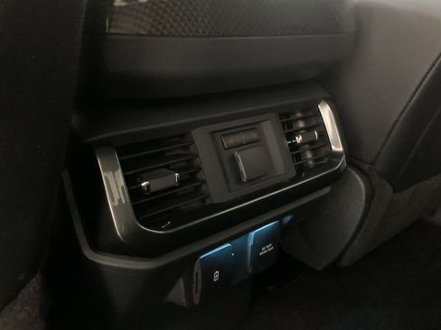 Used 2021 Ford F150 Lariat w/ Equipment Group 502A High image 14