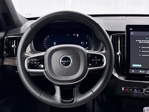 Certified 2026 Volvo XC90 B6 Plus AWD/4WD image 13