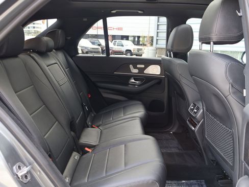 Used 2021 Mercedes-Benz GLE 350 4MATIC image 31
