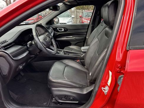 Used 2022 Jeep Compass Limited w/ (RED) Package AWD/4WD image 12
