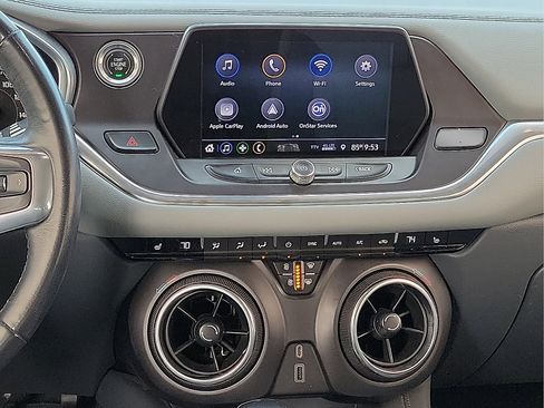Used 2019 Chevrolet Blazer LT FWD image 10