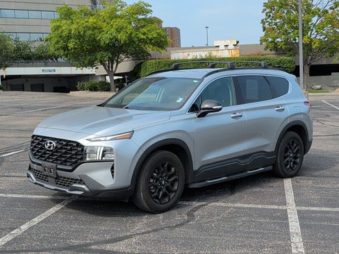 Used 2023 Hyundai Santa Fe XRT FWD image 2