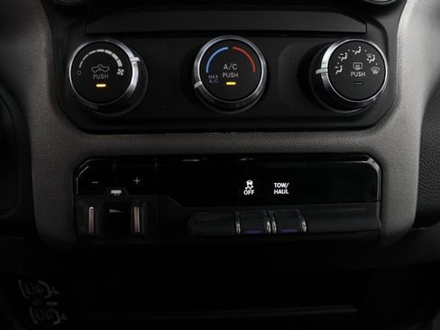 Used 2024 RAM 2500 Big Horn w/ Bed Utility Group image 6