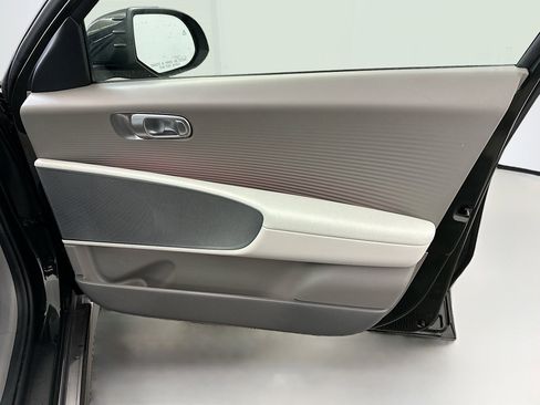 Used 2023 Hyundai Ioniq 6 SEL image 34